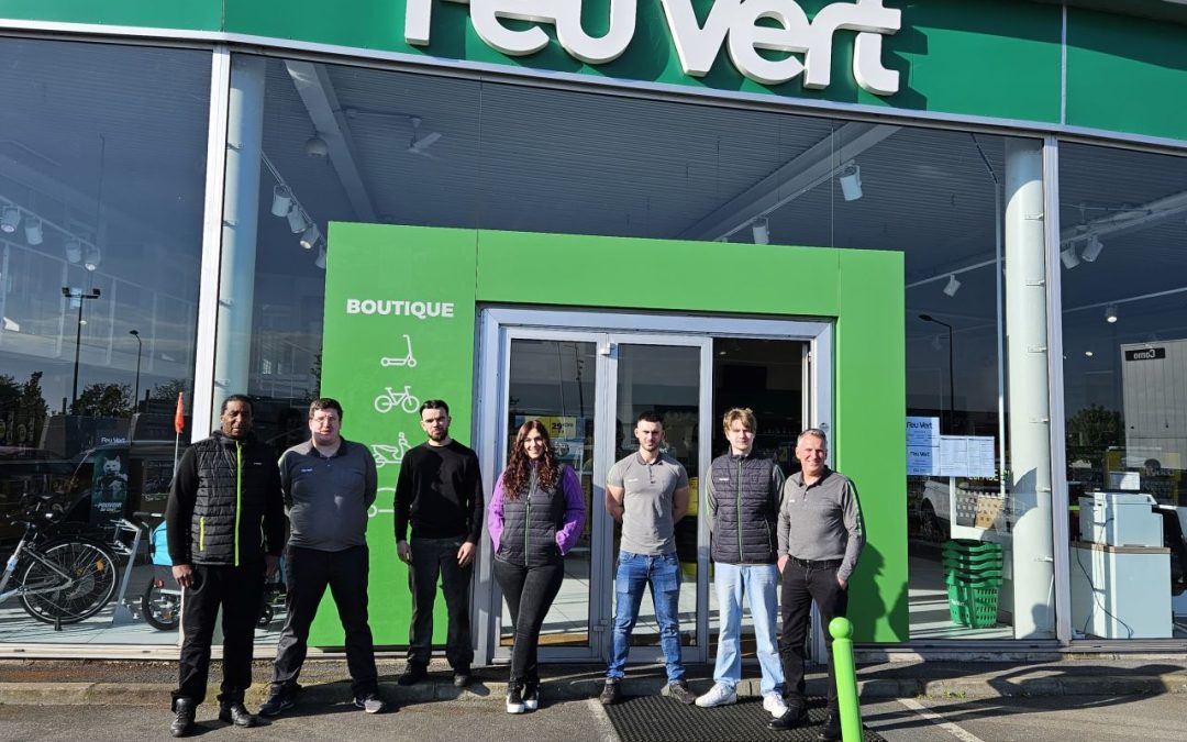Feu Vert inaugure son 348ᵉ centre à Saint-Ouen-l&rsquo;Aumône : Rejoignez notre réseau de franchises florissant !